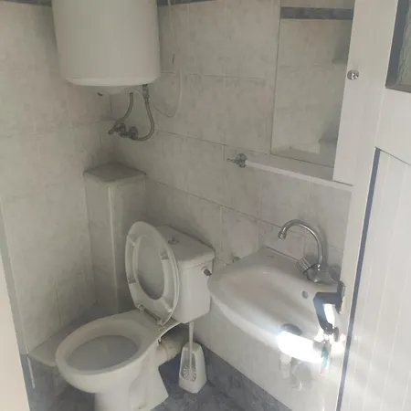 My Sisters House